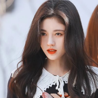 明天，我会成为谁的女友
